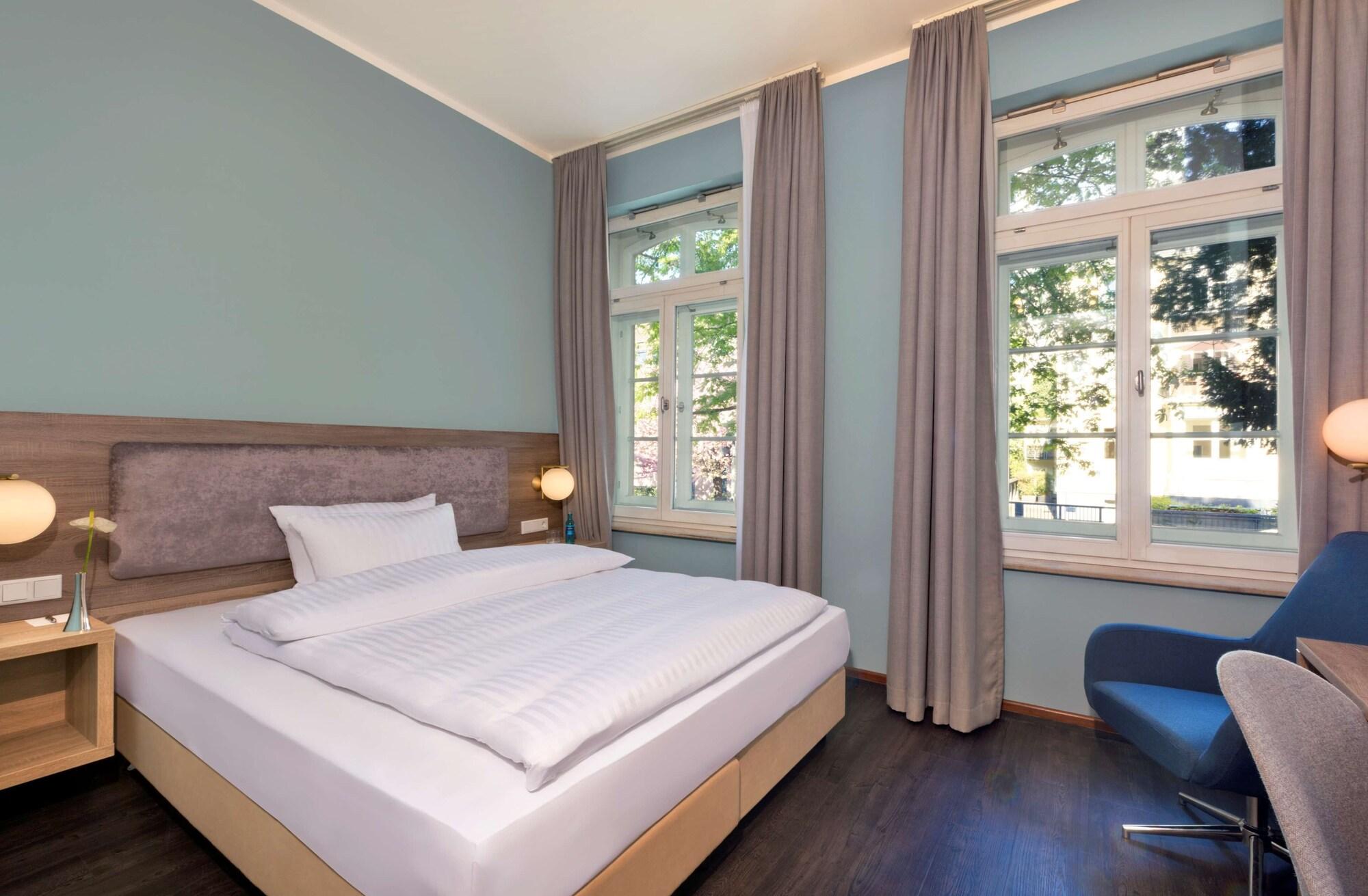 Hotel Savigny Frankfurt City Франкфурт-на-Майне Экстерьер фото
